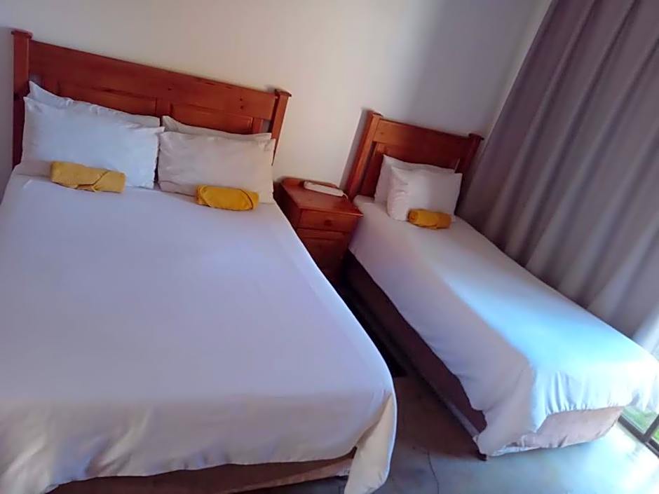 Woodpecker Guesthouse Middelburg Mpumalanga