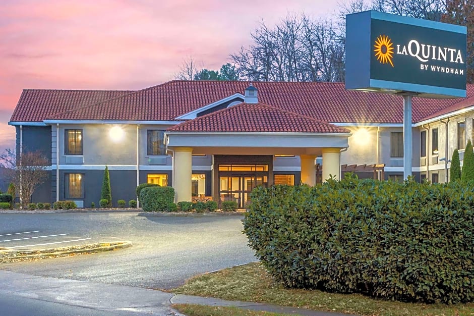 La Quinta Inn & Suites by Wyndham Radford