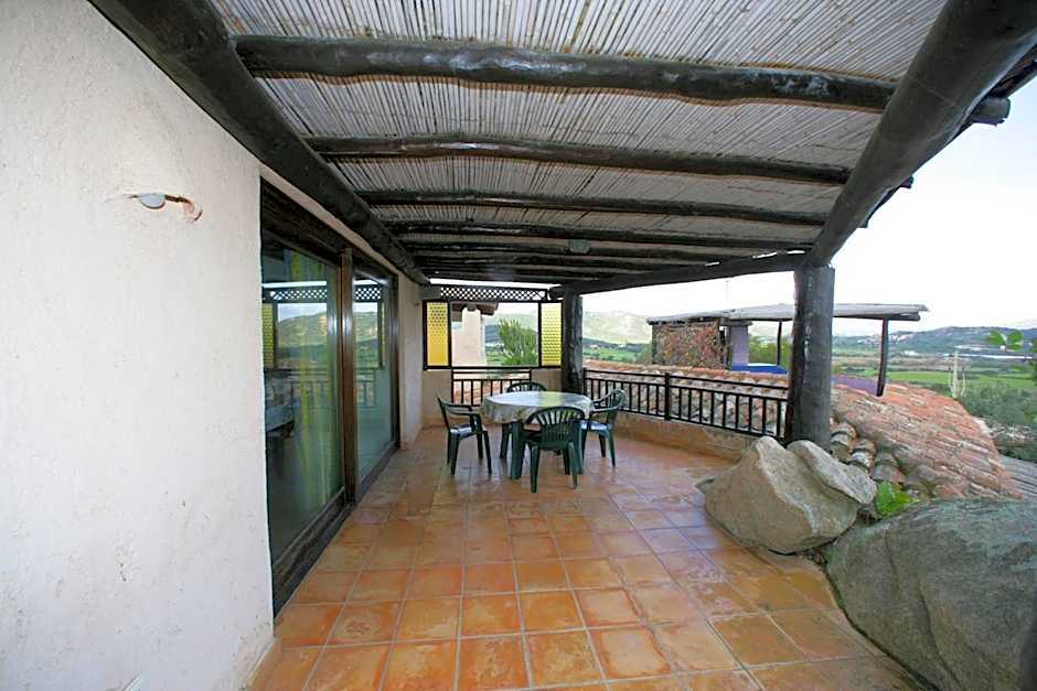 Villa Stefy Porto Taverna Cala Ghjlgolu