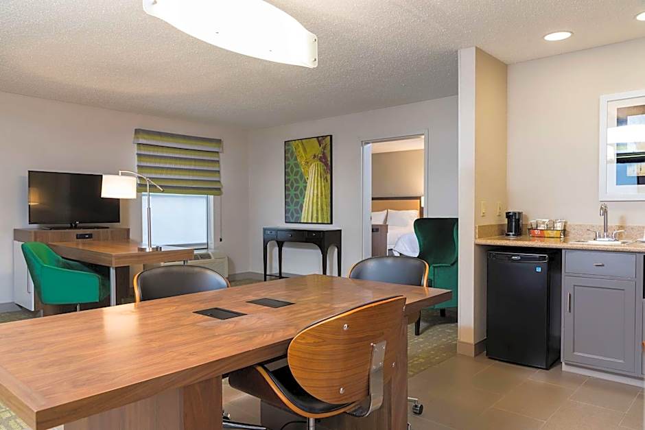 Hampton Inn By Hilton & Suites East Lansing/Okemos