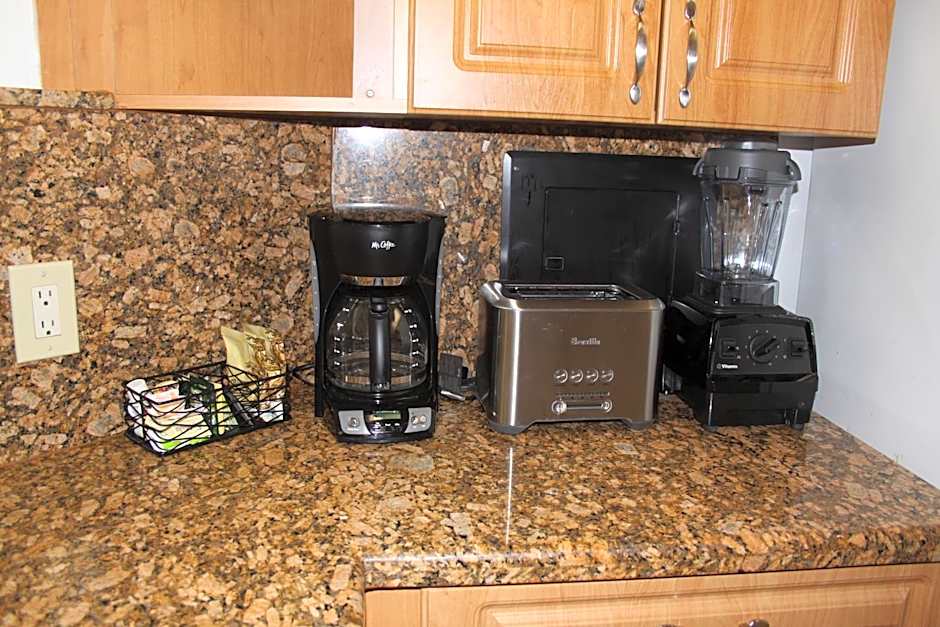 Coco Plum Beach & Tennis Club & Marina