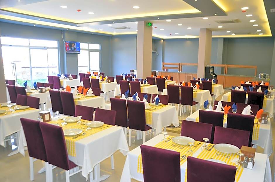 Elisa Hotel