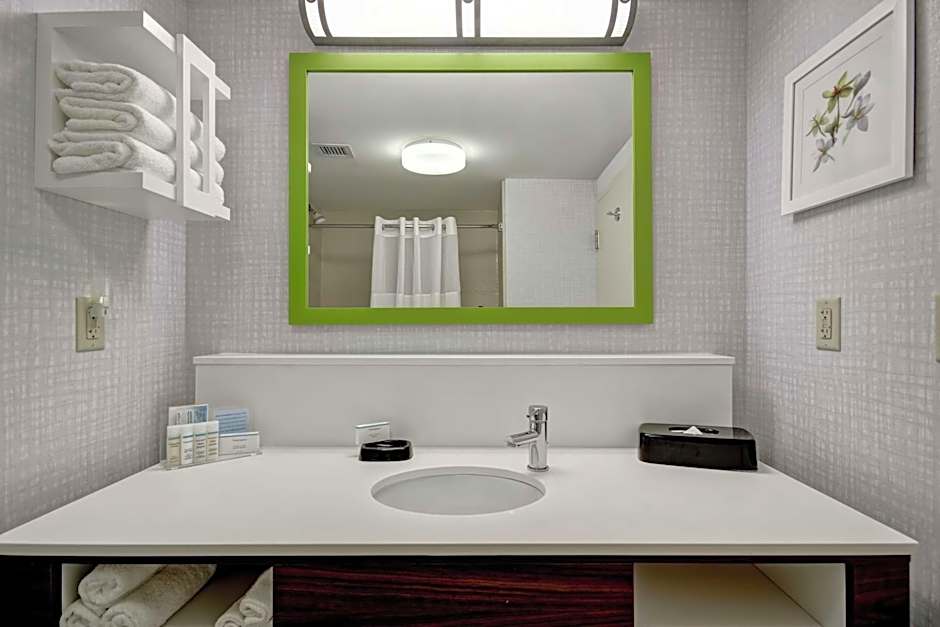 Hampton Inn By Hilton & Suites Guelph, Ontario, Canada