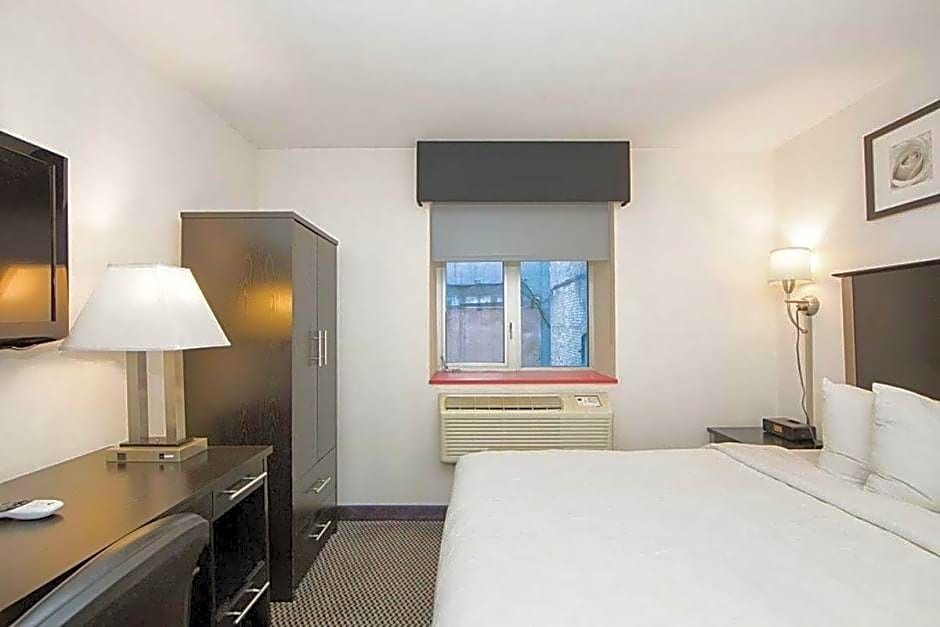 Casamia 36 Hotel – New York, NY