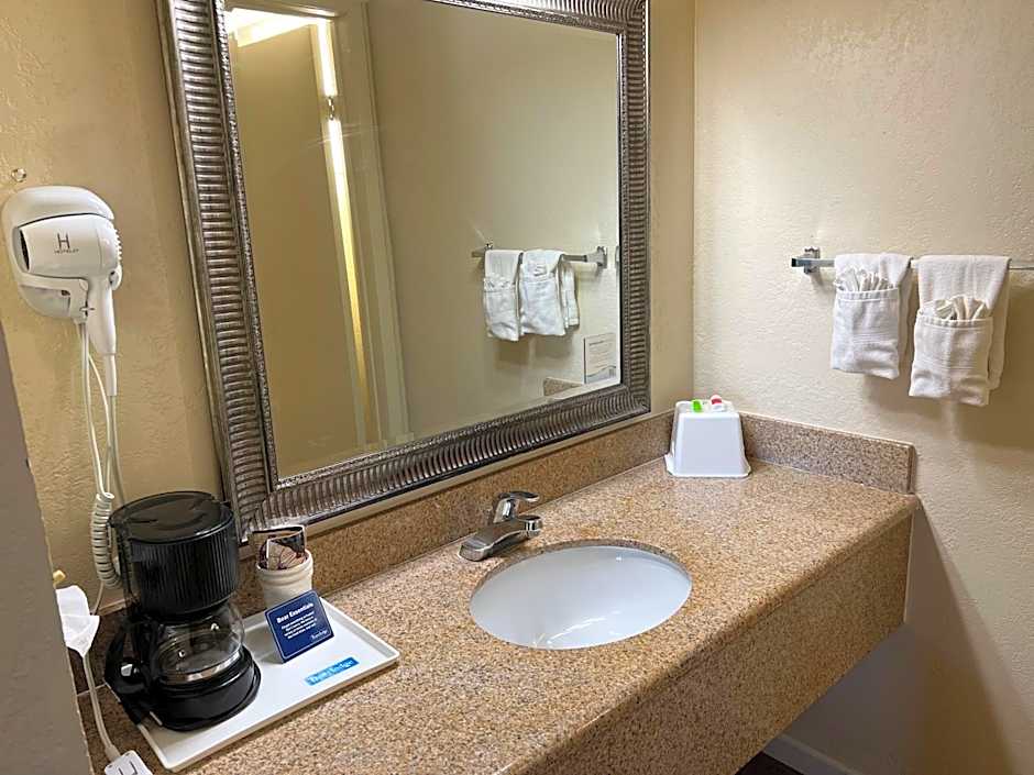 Travelodge by Wyndham Holbrook