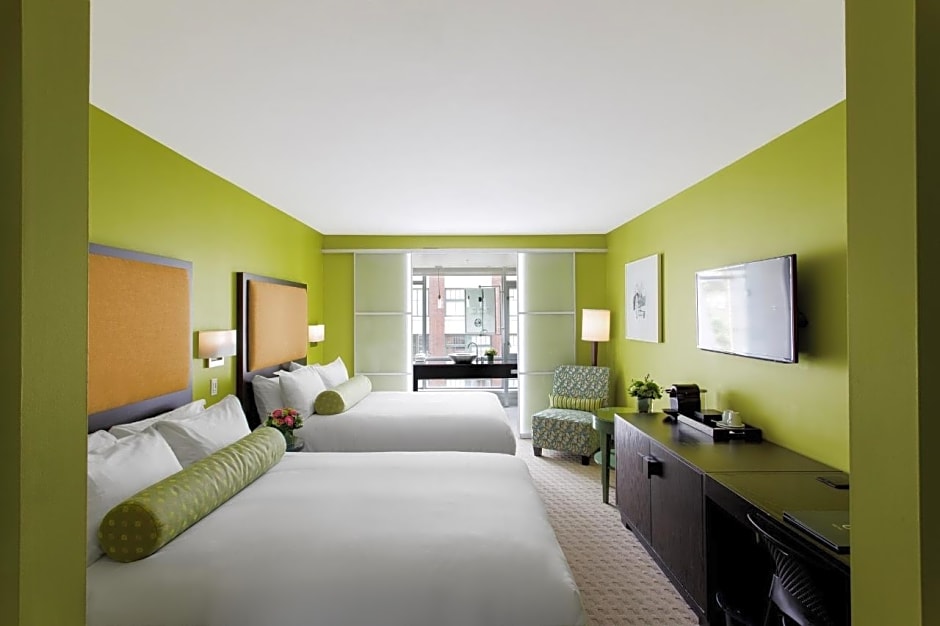 Opus Vancouver