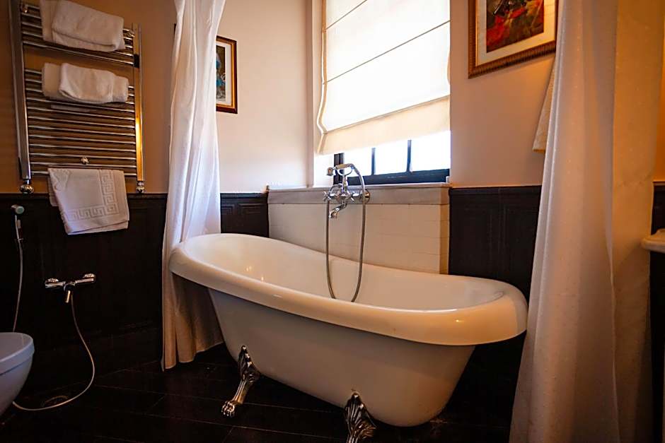 Piazza Boutique Hotel