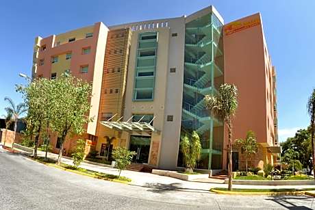 Hostalia Hotel Expo & Business Class