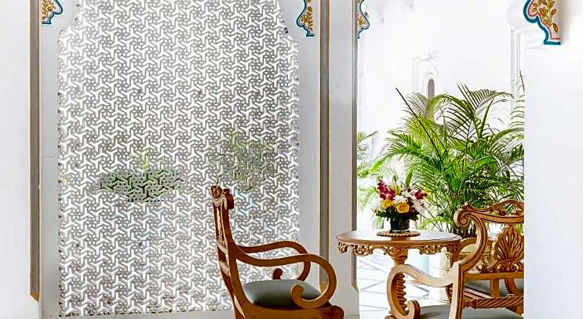 Taj Fateh Prakash Palace Udaipur