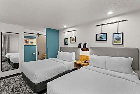 Double Room with Two Double Beds - Non-Smoking