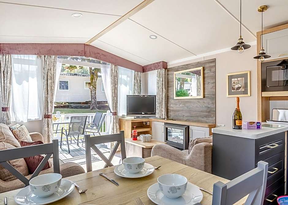 Andrewshayes Holiday Park