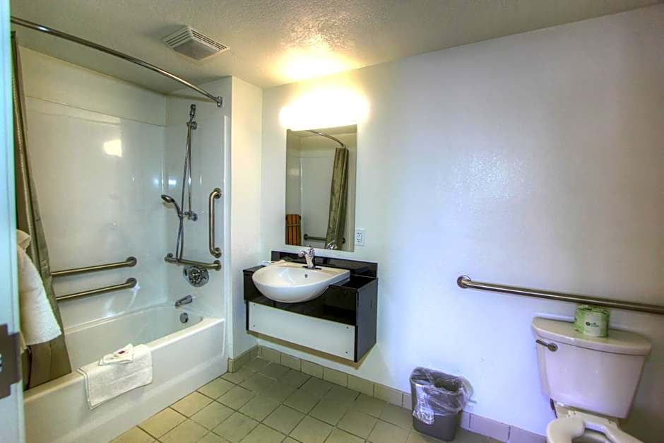 Howard Johnson by Wyndham Harrisonburg