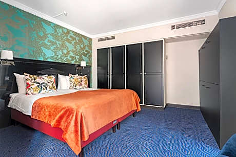Junior Suite (2 Adults)