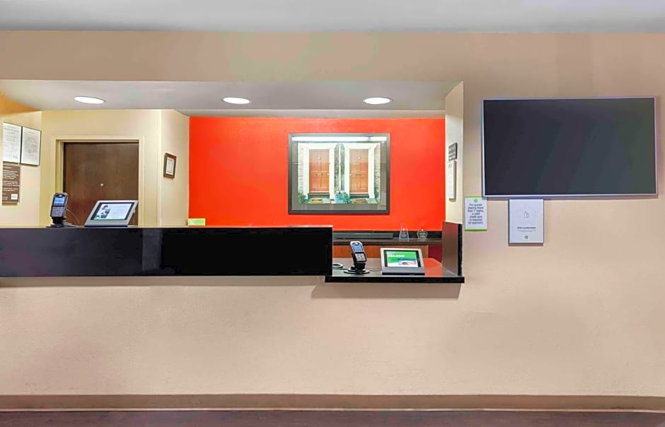 Extended Stay America Suites - Los Angeles - Long Beach Airport