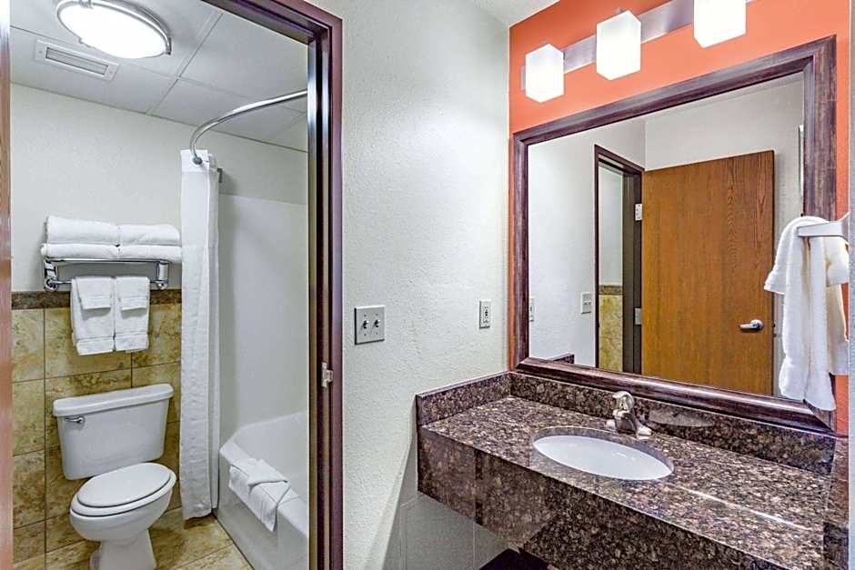 AmericInn by Wyndham Virginia