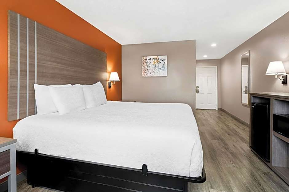Best Western Gateway Inn