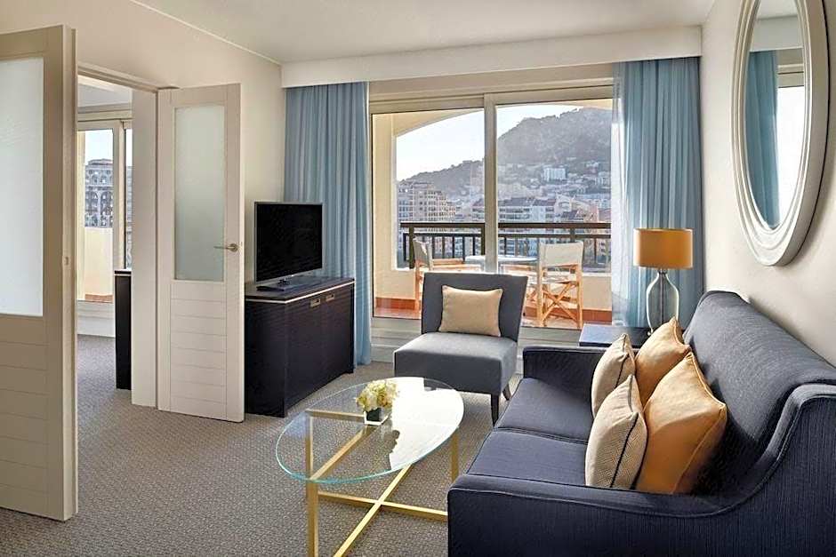 Columbus Hotel Monte-Carlo, Curio Collection by Hilton