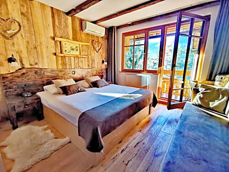Double or Twin Room with Terrace