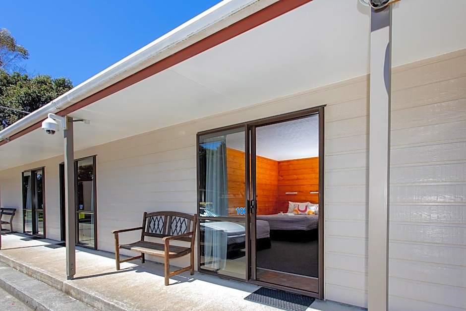 Wellington TOP 10 Holiday Park