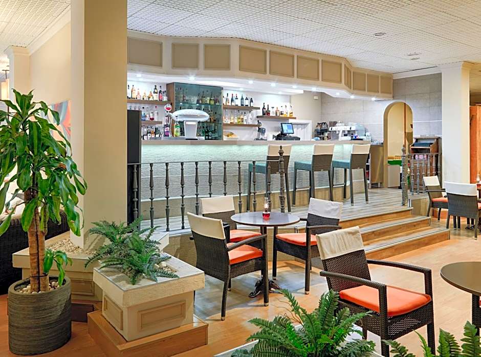 Regency Torviscas Apartments and Suites