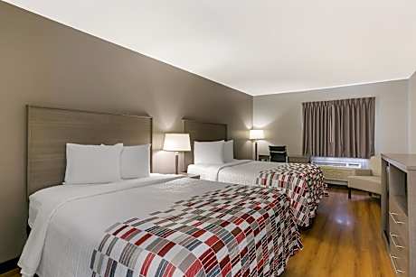 Queen Room with Two Queen Beds - Non-Smoking