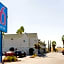 Motel 6-Bakersfield, CA - East