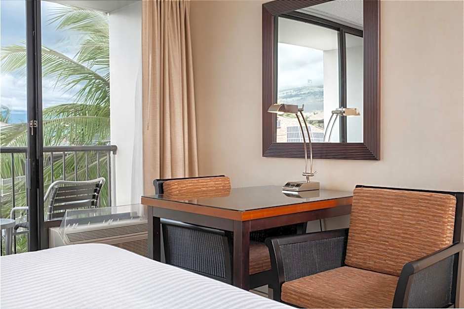 Maui Coast Hotel