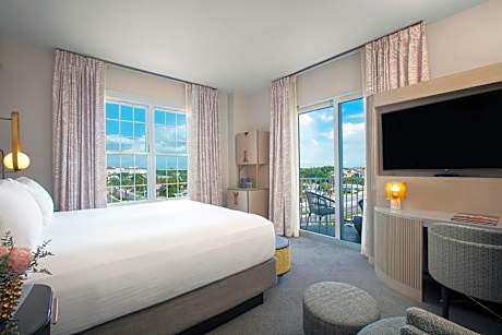 Deluxe King Junior Suite