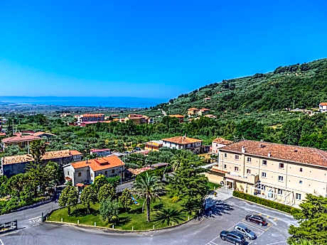 Hotel Ristorante La Mimosa