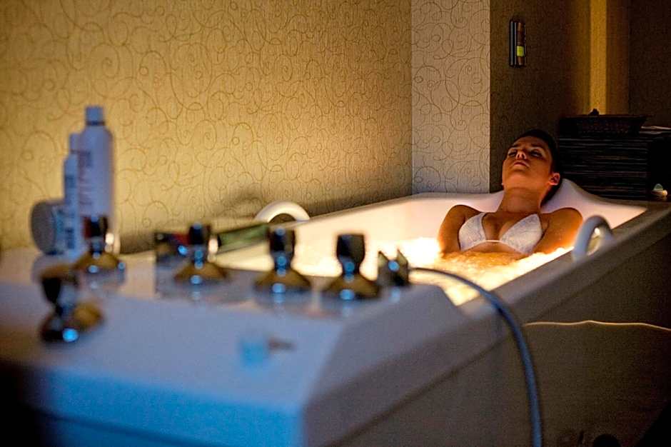 Malinowy Dwór Hotel Medical SPA