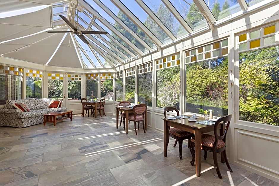 Bethany Manor Bed & Breakfast