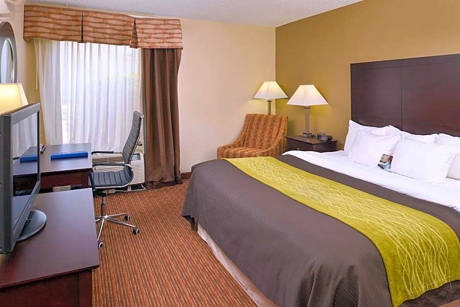 Holiday Inn Express & Suites Joplin Southeast by IHG
