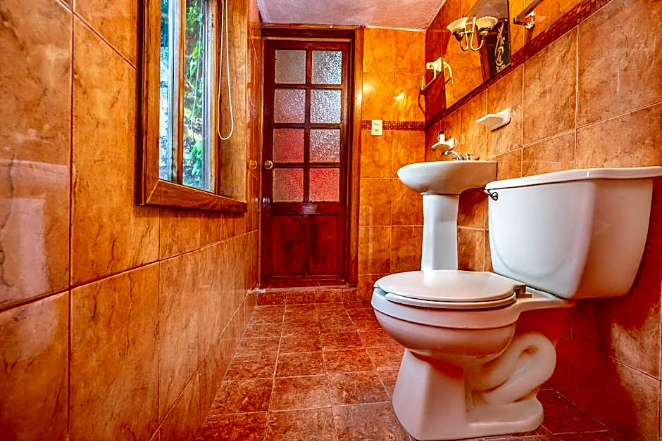 OYO Posada De Los Angeles