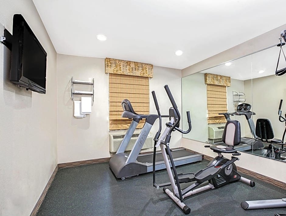 Days Inn Long Island City – New York, NY