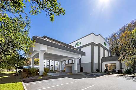 Wingate by Wyndham Buckhannon