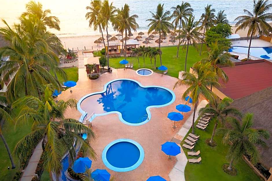 Grand Decameron Complex Bucerias, A Trademark All-Inclusive Resort
