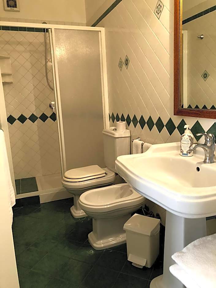 Apollo B&B
