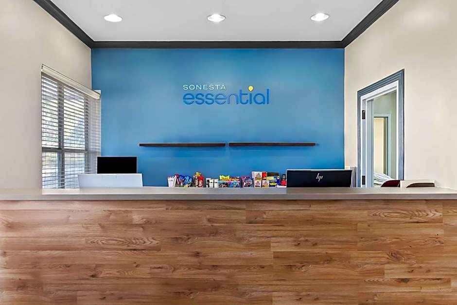 Sonesta Essential IAH Airport JFK Boulevard - Newly Renovated