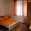 Youth Hostel Nika