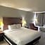 Willow Tree Inn Branson
