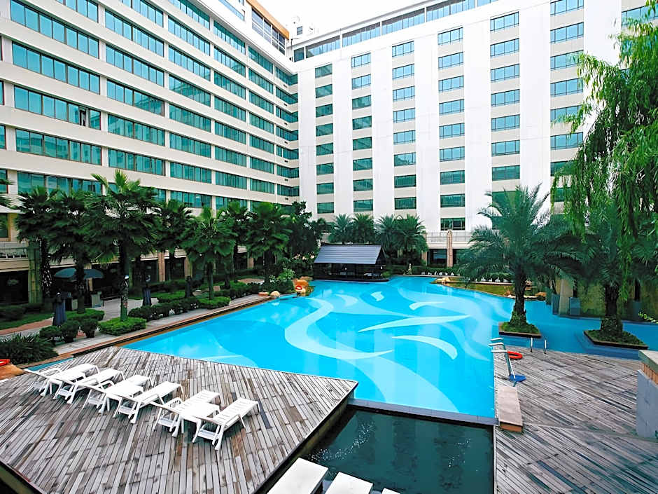Dong Fang Hotel Guangzhou