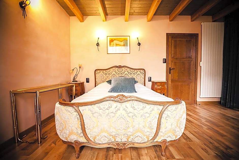 Les Ecuries de la Tour