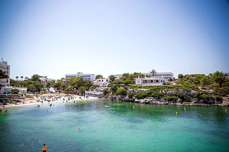 Petit Sagitario ( Only Adults )