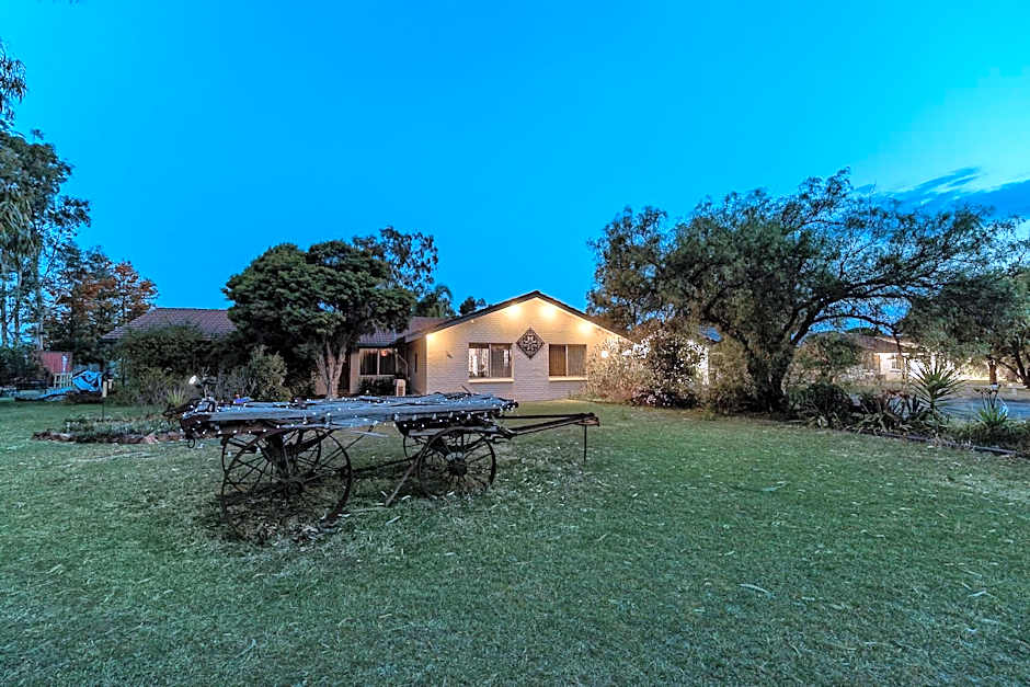 Castlereagh Motor Inn