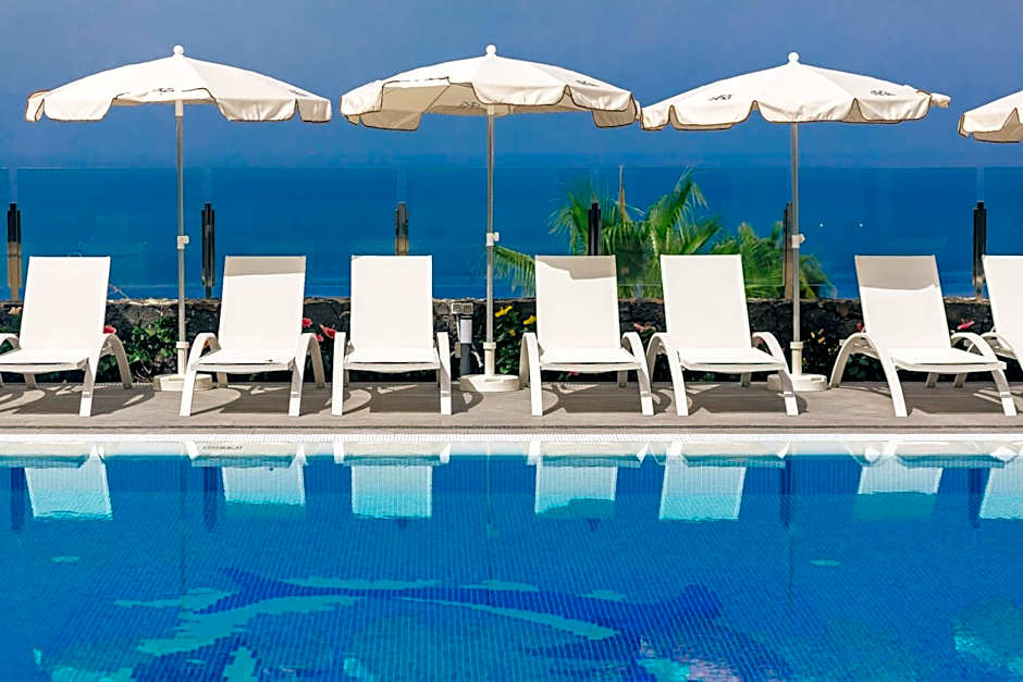 Klayman Diamond Aparthotel