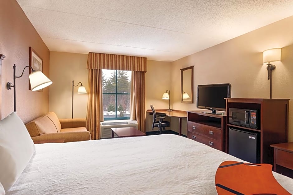 Hampton Inn & Suites Lake George