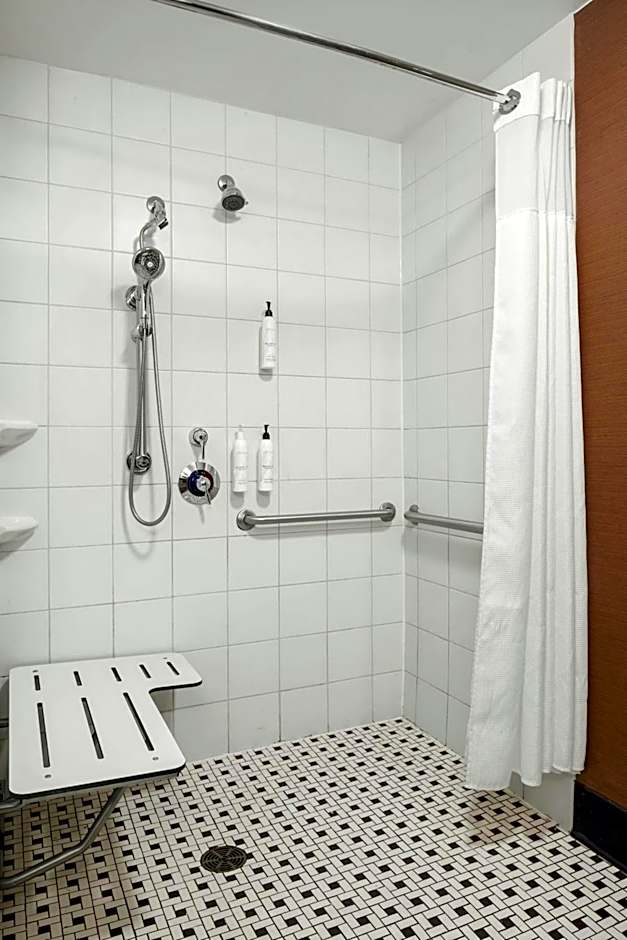 Fairfield Inn & Suites by Marriott Bedford