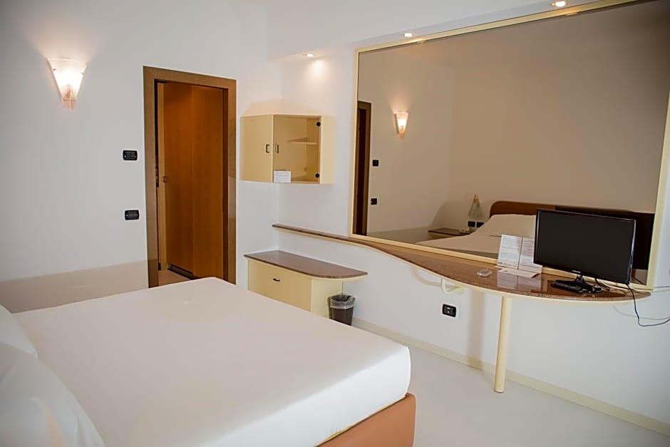 Blue Relais Maggiore