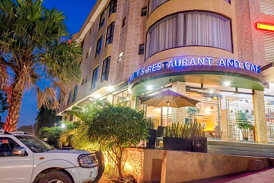 Hillside Plaza Hotel