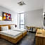G Suites Luxury Rentals